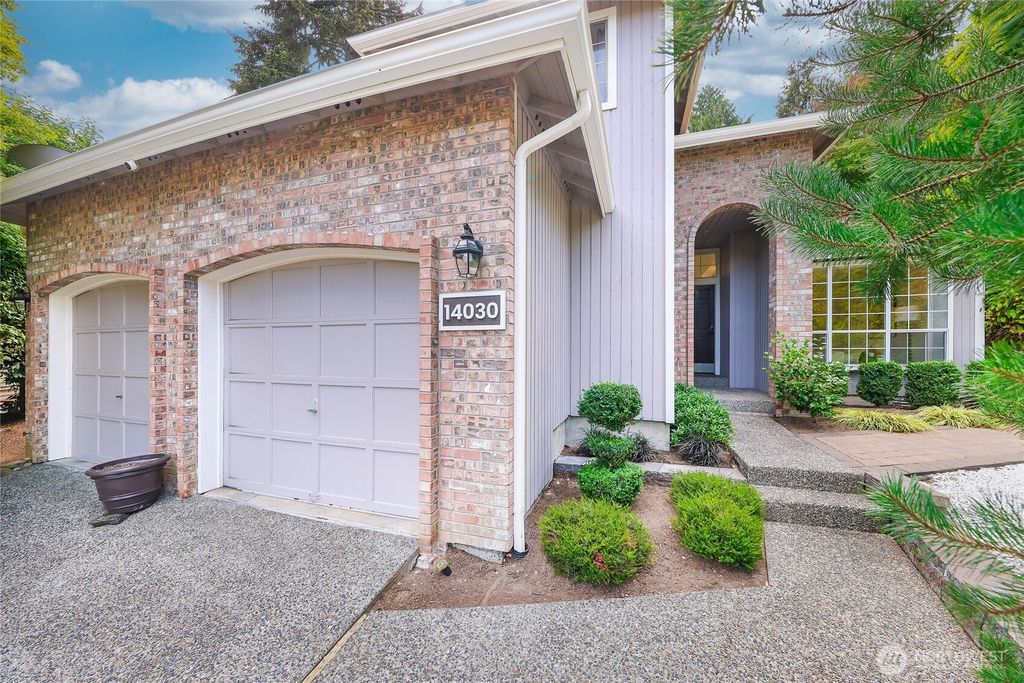 Photo of 14030 69th Avenue SE, Snohomish, WA 98296 (MLS # 2428025)