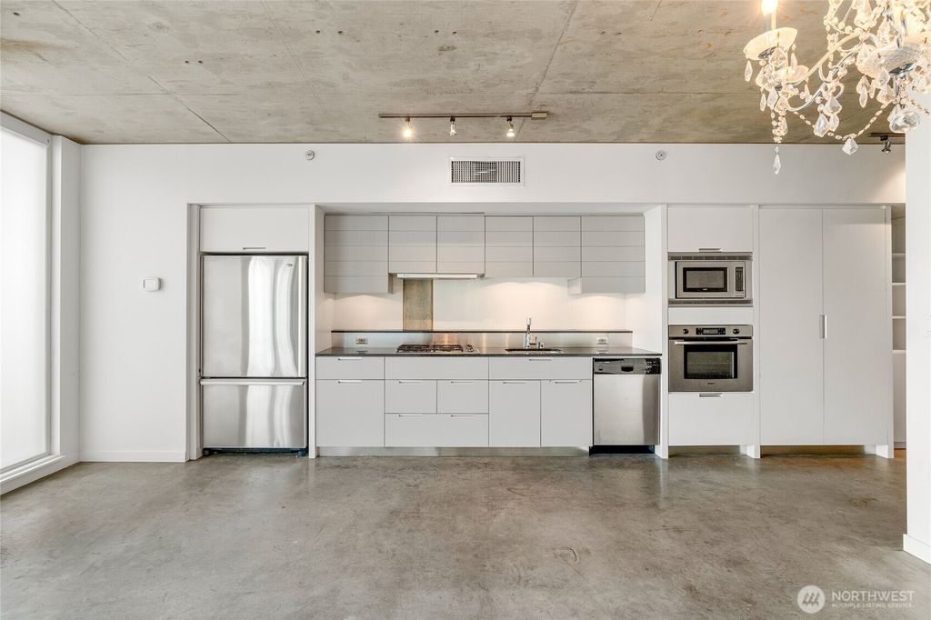 Photo of 501 Roy Street #R228, Seattle, WA 98109 (MLS # 2359382)