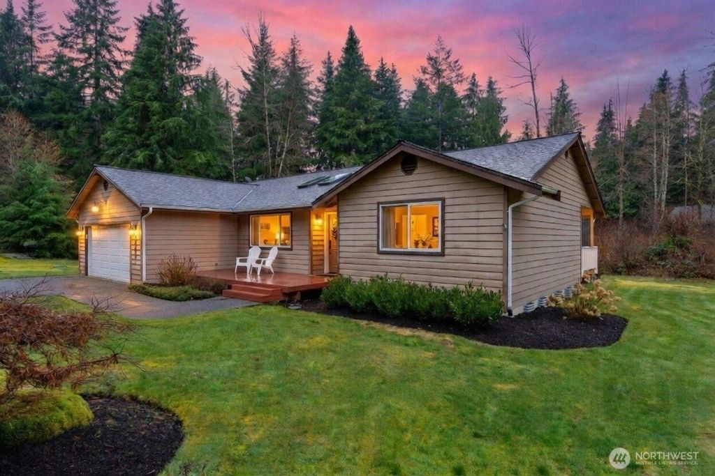 Photo of 10409 110th Street NE, Arlington, WA 98223 (MLS # 2487018)