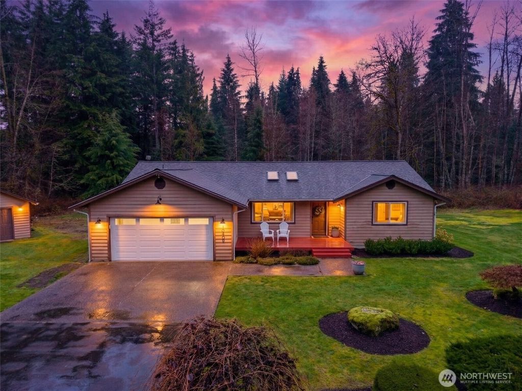 Photo of 10409 110th Street NE, Arlington, WA 98223 (MLS # 2487018)