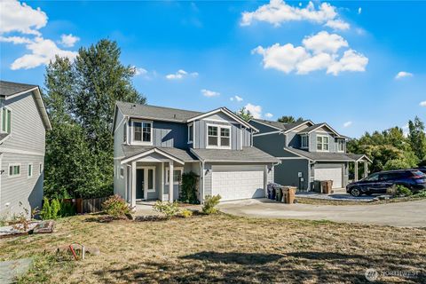 Photo of 3585 E Grandview Avenue, Tacoma, WA 98404 (MLS # 2440664)