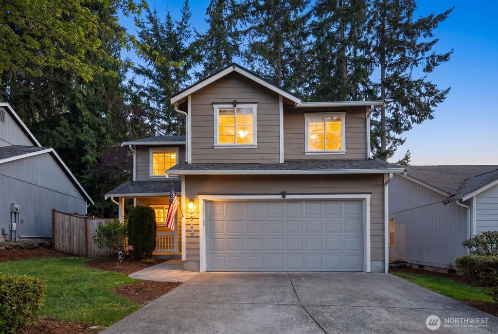 Photo of 3715 30th Avenue SE, Olympia, WA 98501 (MLS # 2514560)