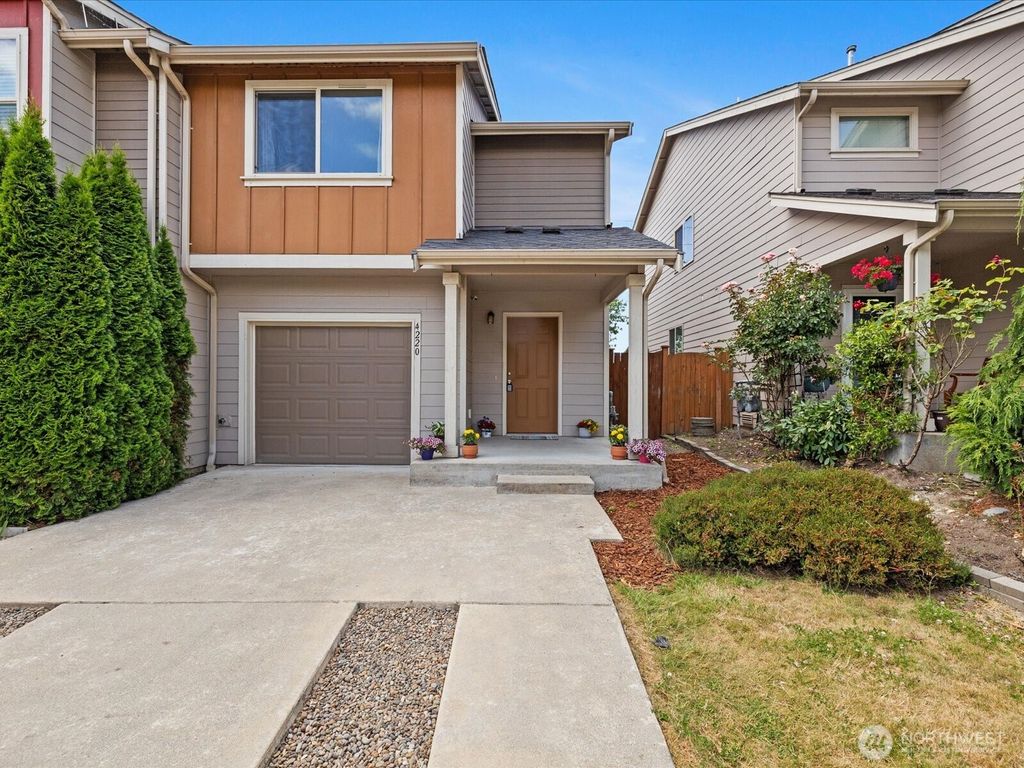 Photo of 4220 82nd Avenue NE, Marysville, WA 98270 (MLS # 2395000)
