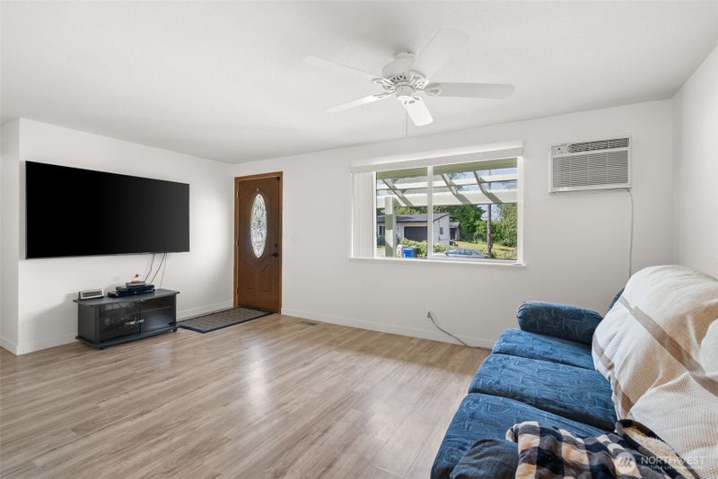 11833 SE 272nd Place