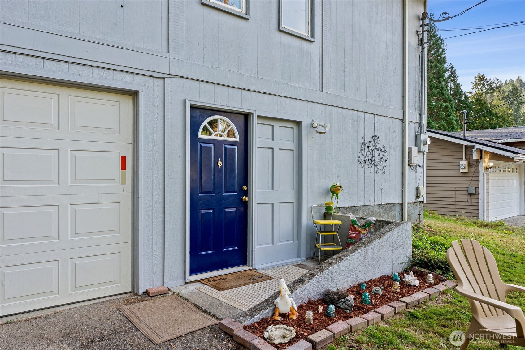 128 N Saxon Street