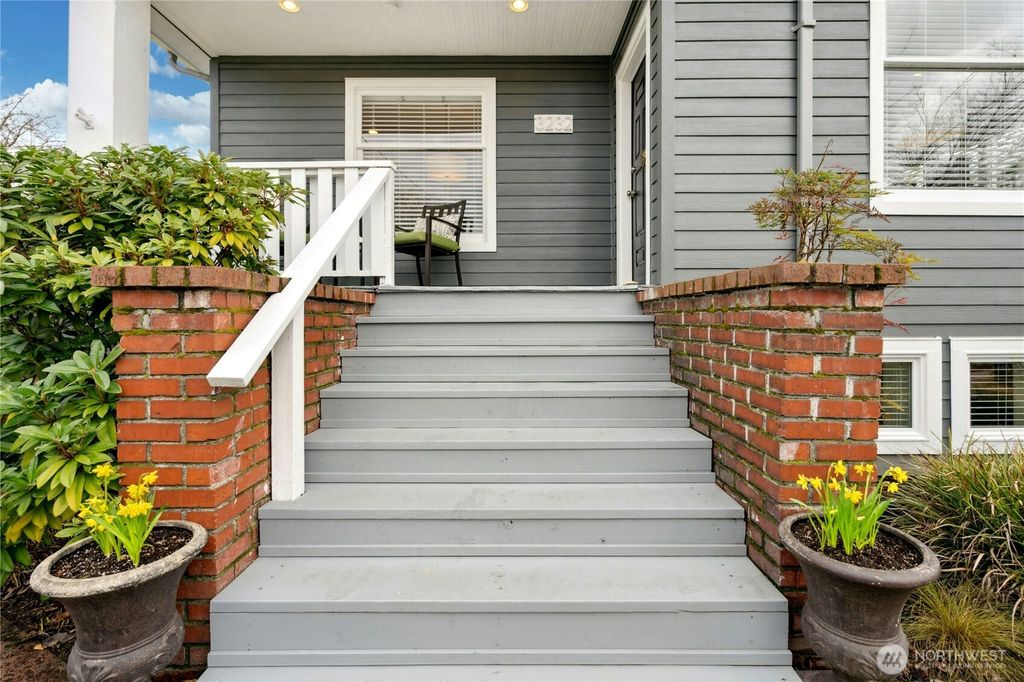 Photo of 3232 37th Avenue S, Seattle, WA 98144 (MLS # 2399091)
