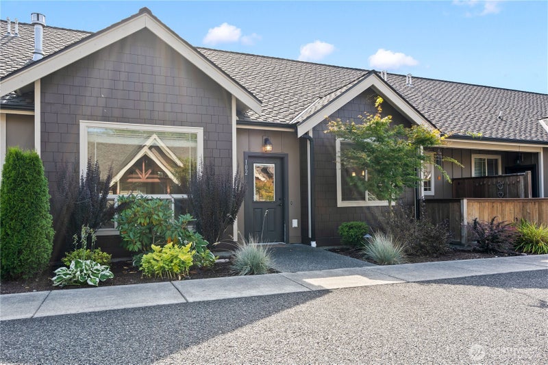 4720 Tidal Way 102