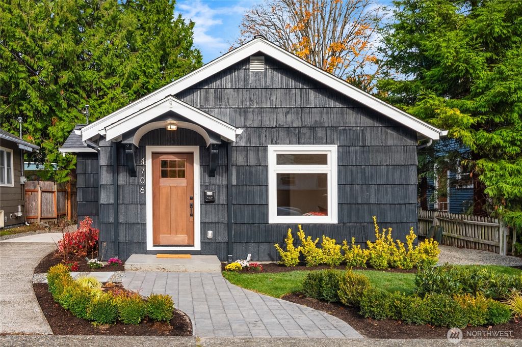 Photo of 4706 SW Othello Street, Seattle, WA 98136 (MLS # 2454588)