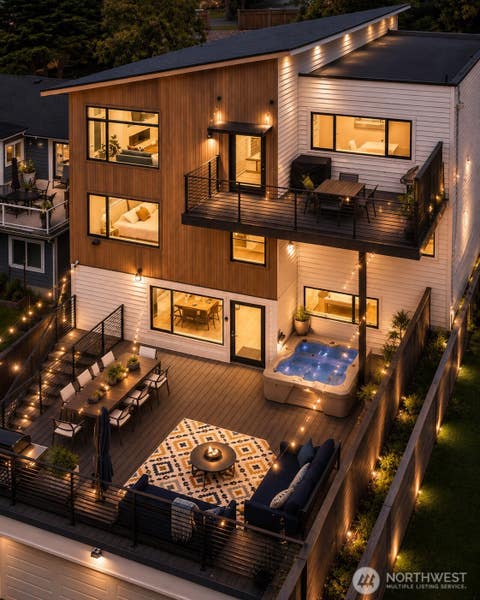 Photo of 311 34th Avenue E, Seattle, WA 98112 (MLS # 2535453)