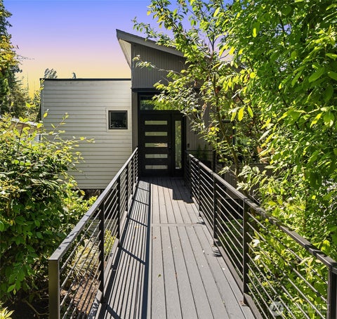Photo of 311 34th Avenue E, Seattle, WA 98112 (MLS # 2535453)