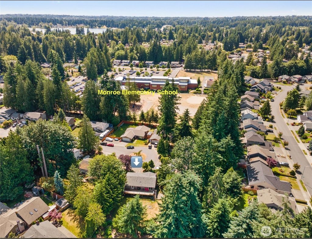 Photo of 10813 29th Drive SE, Everett, WA 98208 (MLS # 2394825)