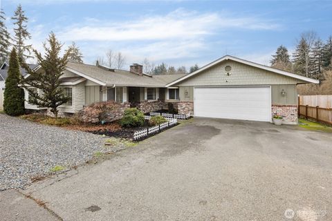 Photo of 11614 62nd Avenue E, Puyallup, WA 98373 (MLS # 2469845)