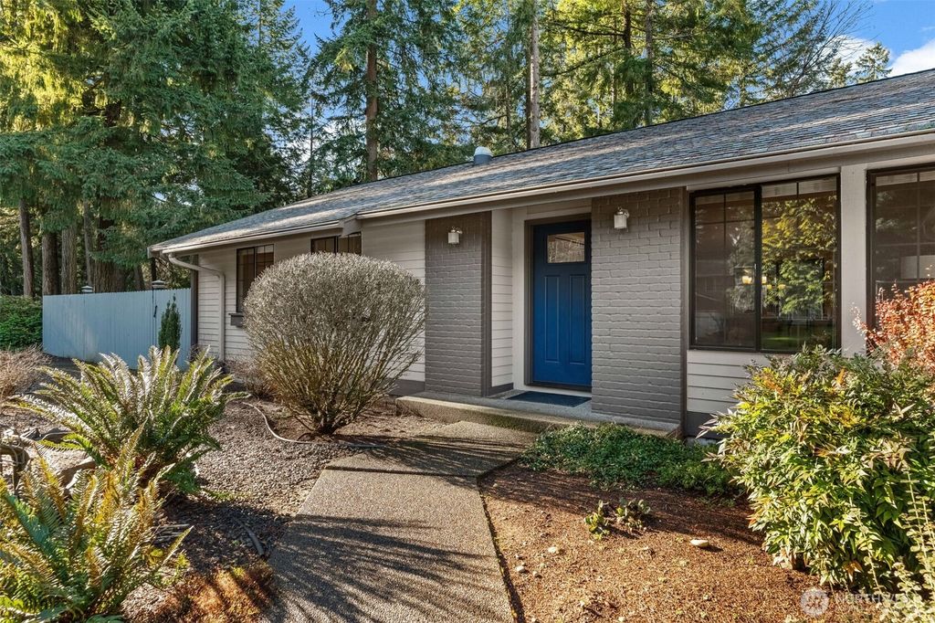 Photo of 3808 75th Avenue Ct NW, Gig Harbor, WA 98335 (MLS # 2464125)