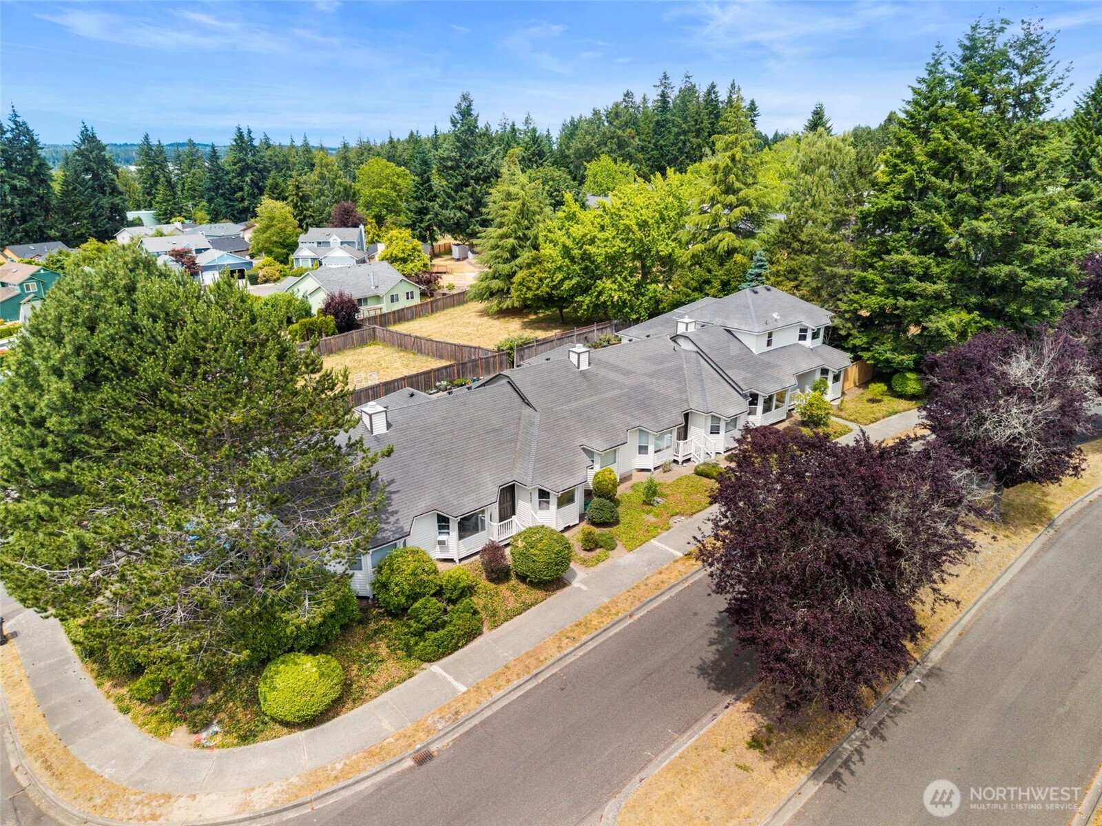 9757 Spinnaker Blvd NW