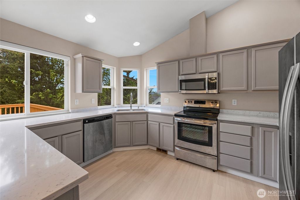 Photo of 19800 Knoll Drive, Arlington, WA 98223 (MLS # 2368157)