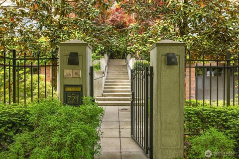 Photo of 721 Harvard Avenue E, Seattle, WA 98102 (MLS # 2466234)