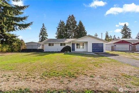Photo of 1124 139th Street E, Tacoma, WA 98455 (MLS # 2441657)