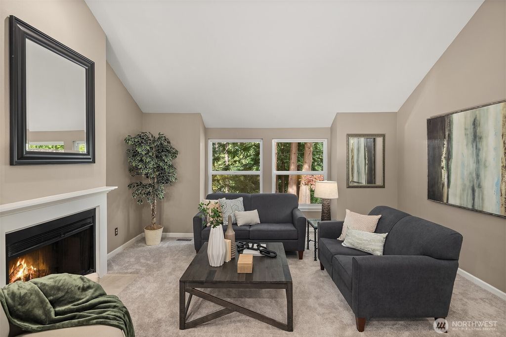 Photo of 1020 Greenwood Boulevard SW, Issaquah, WA 98027 (MLS # 2374505)
