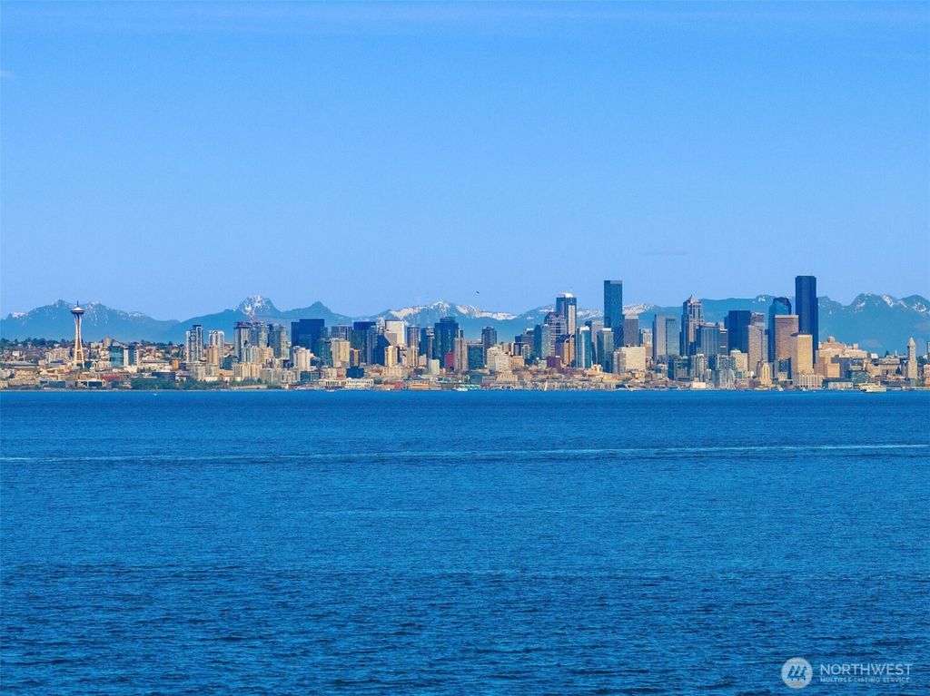 Photo of 4290 Rockaway Beach Road NE, Bainbridge Island, WA 98110 (MLS # 2510554)