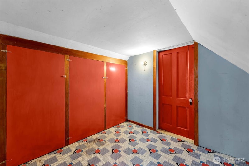 211 Young Road