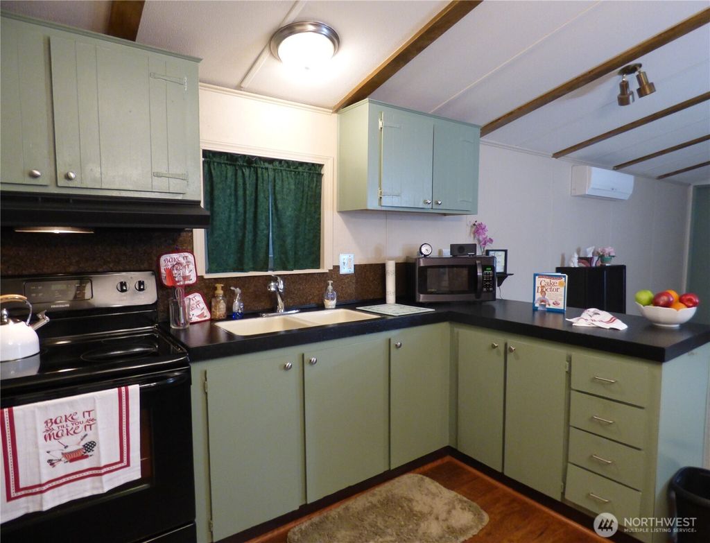 Photo of 23800 SE Tiger Mountain Road #14, Federal Way, WA 98027 (MLS # 2463664)