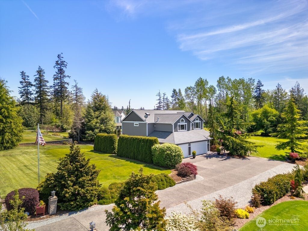 Photo of 13448 Bridgeview Way, Mount Vernon, WA 98273 (MLS # 2545049)