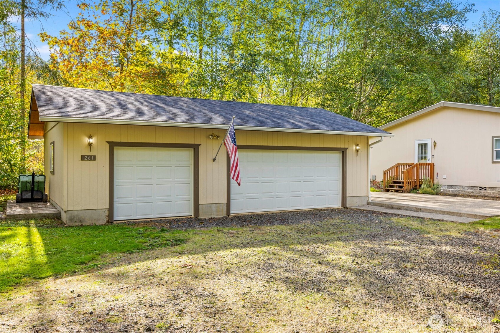 261 E Rivendell Road