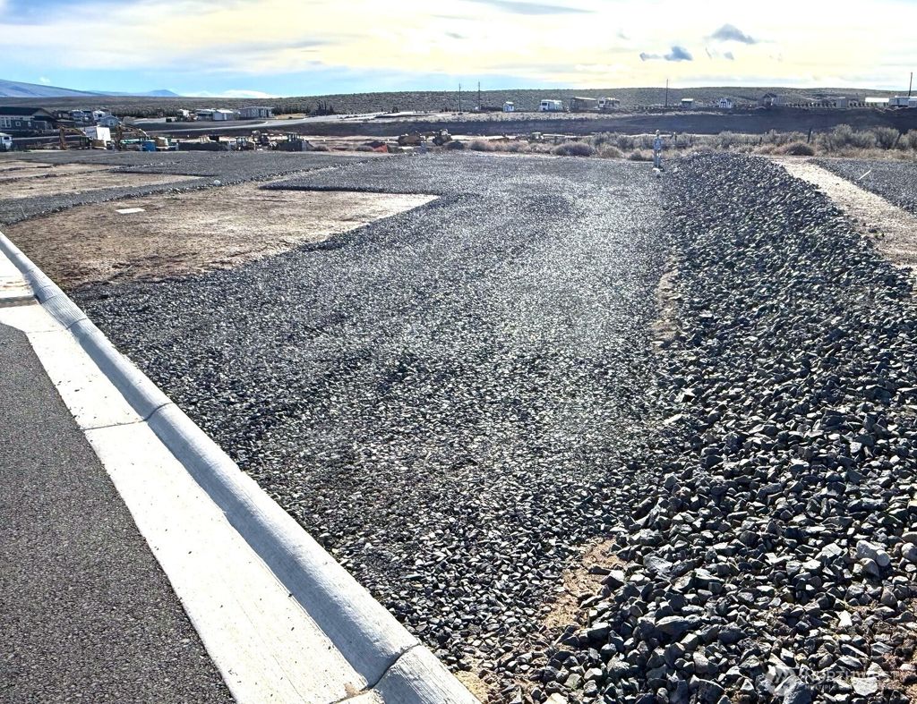 Photo of 1769 Naches Wenas Rd Rd #85, Selah, WA 98942 (MLS # 2491975)