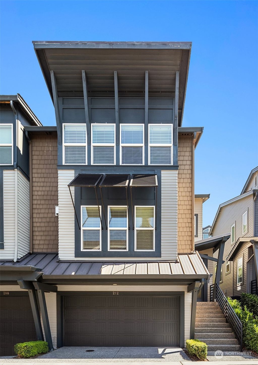 Photo of 212 3rd Lane S, Kirkland, WA 98033 (MLS # 2276582)