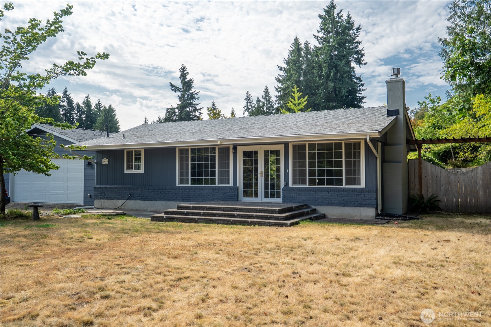 19107 Bonney Lake Boulevard E