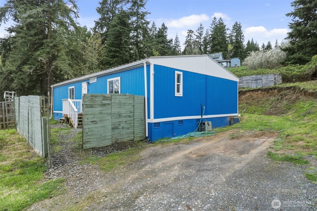 Photo of 403 Front Street SE, Bucoda, WA 95830 (MLS # 2507237)