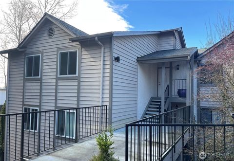 Photo of 11419 99 Place NE #301, Kirkland, WA 98033 (MLS # 2345329)