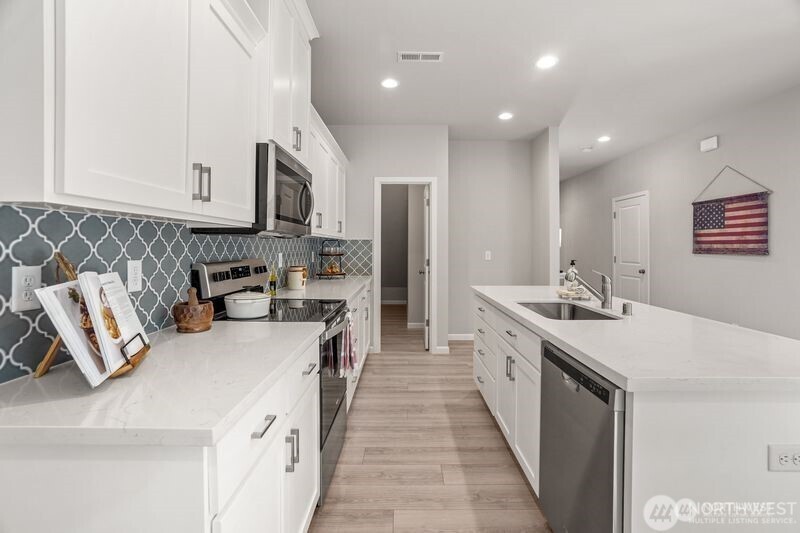 7424 107 Street Ct E