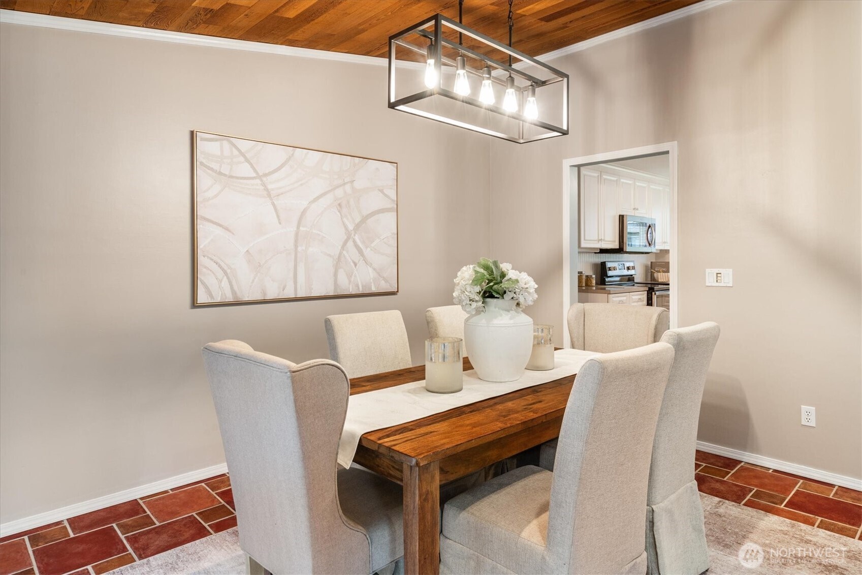 19321 Kenlake Place NE