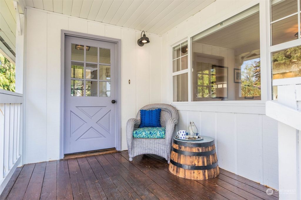 Photo of 105 W Rivmont Drive, Monroe, WA 98272 (MLS # 2011897)
