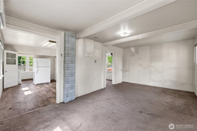 520 12th Street SE