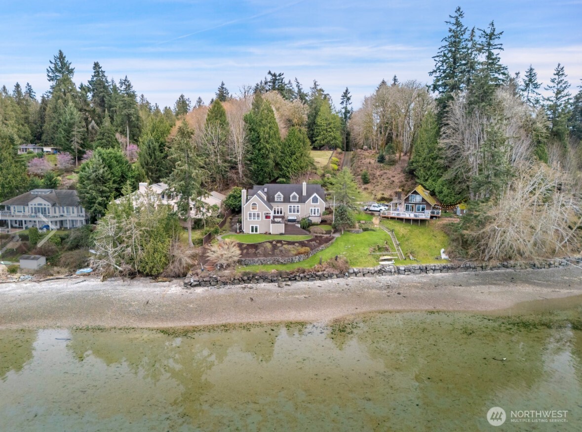 97 Raft Island Drive NW