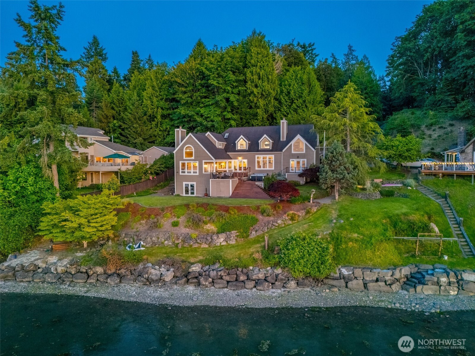 97 Raft Island Drive NW