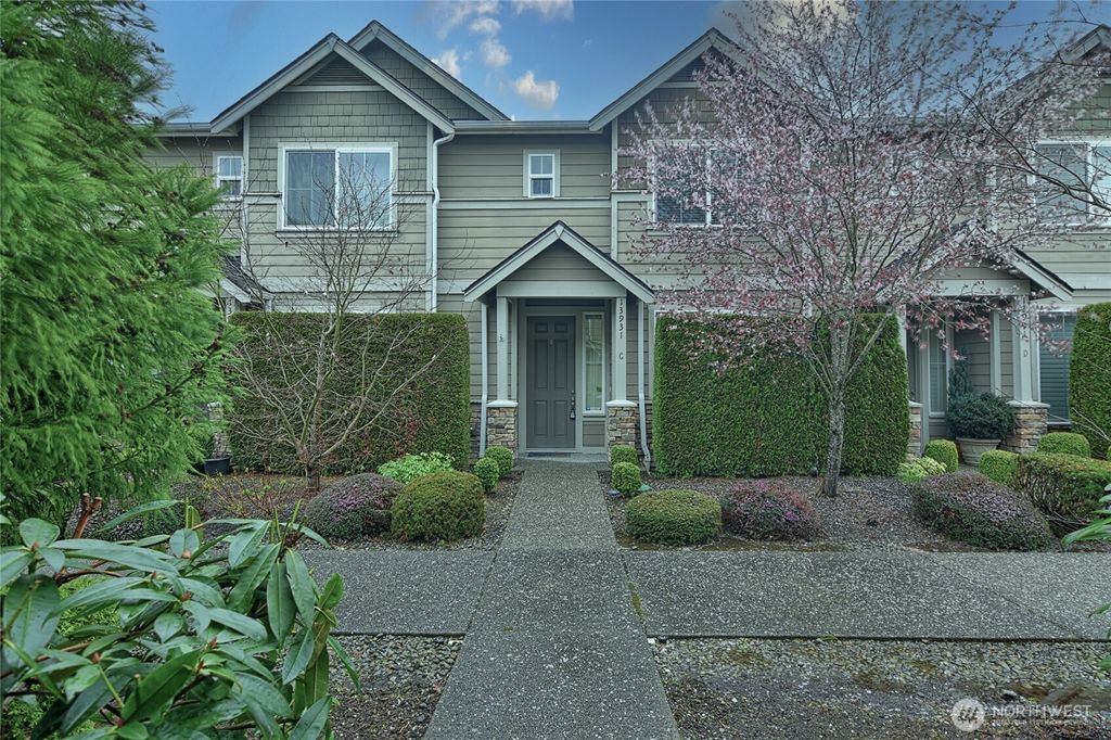Photo of 13931 34th Drive SE #C, Mill Creek, WA 98012 (MLS # 2495248)