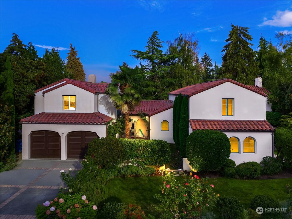 Photo of 1642 Shenandoah Drive E, Seattle, WA 98112 (MLS # 2199349)