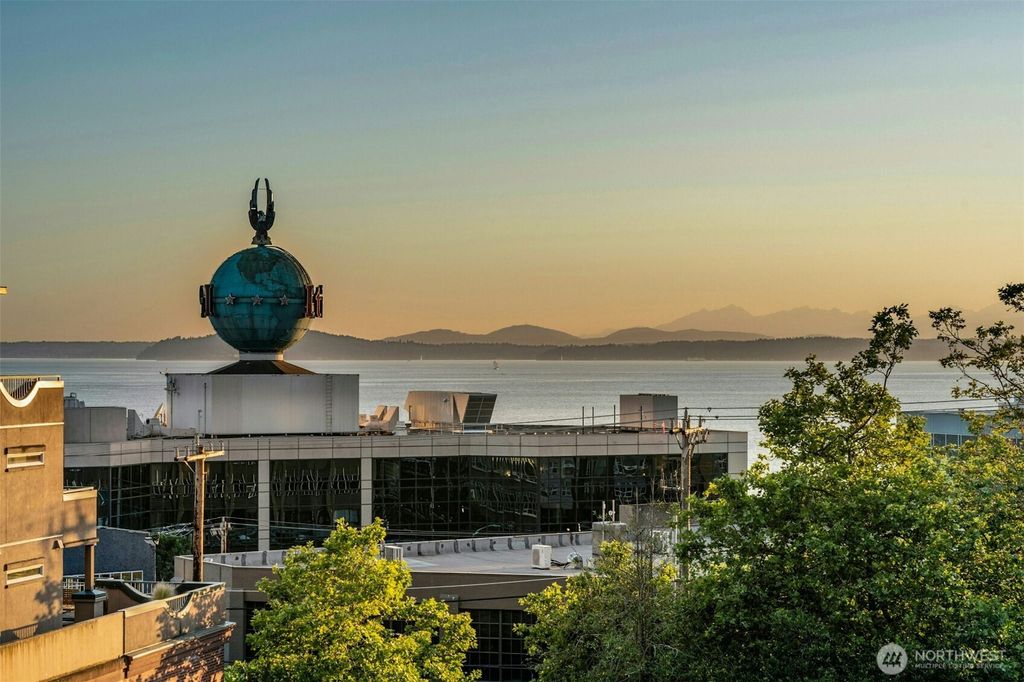 Photo of 133 Queen Anne Avenue N #304, Seattle, WA 98109 (MLS # 2470628)