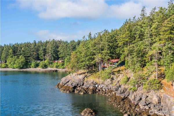 755 FERRY RD, LOPEZ ISLAND, WA 98261 - Image 69cdb8342ffd49e296e0363a72f6bcd0/43938031