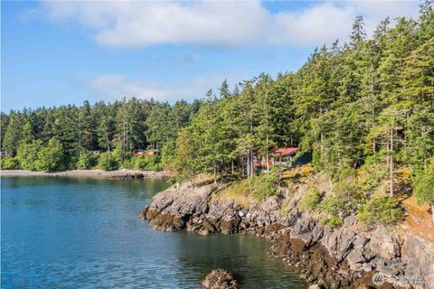 Photo of 755 Ferry Road Rd, Lopez Island, WA 98261 (MLS # 2531853)