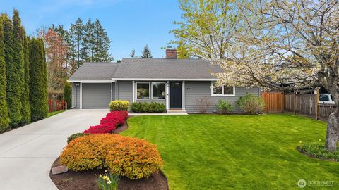 Photo of 720 View Ridge Drive, Everett, WA 98203 (MLS # 2510880)