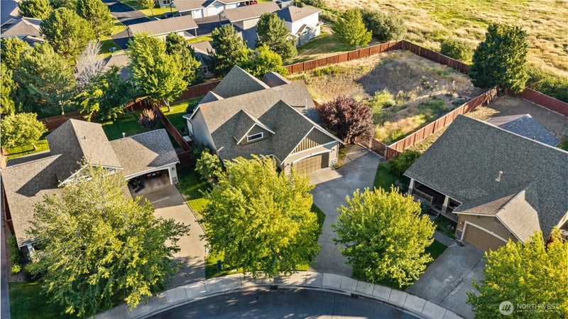 2414 Wheaton Court