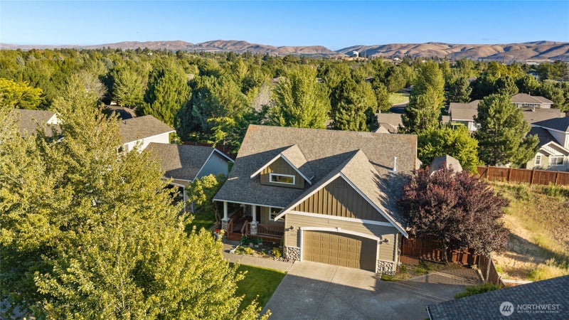 2414 Wheaton Court