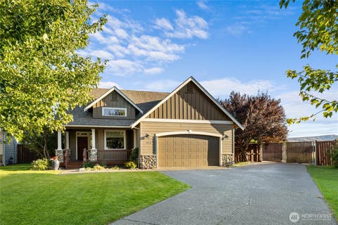 Photo of 2414 Wheaton Court, Ellensburg, WA 98926 (MLS # 2562809)