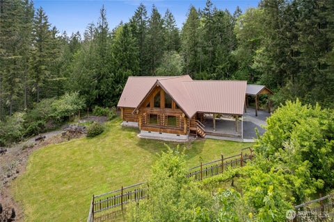 Photo of 42323 22nd Avenue E, Eatonville, WA 98328 (MLS # 2527508)