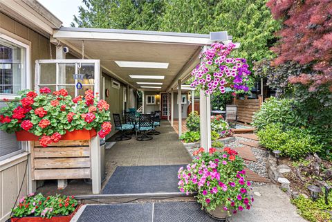 A home in Bremerton