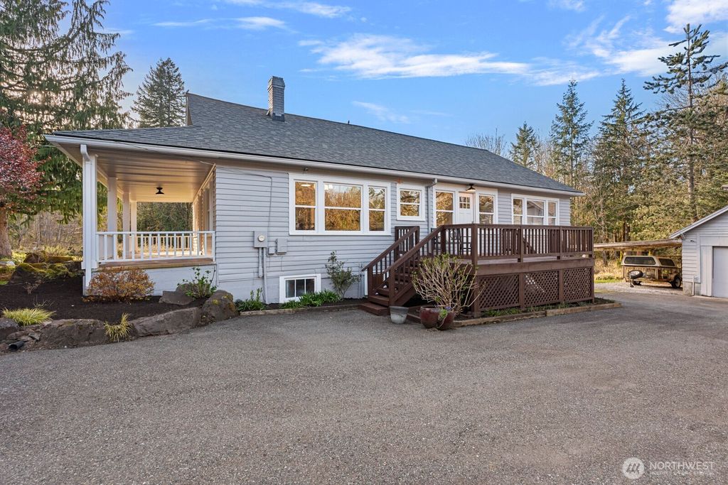 Photo of 46302 SE Edgewick Road, North Bend, WA 98045 (MLS # 2502216)